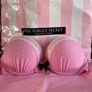 **Victoria Secret Bra
